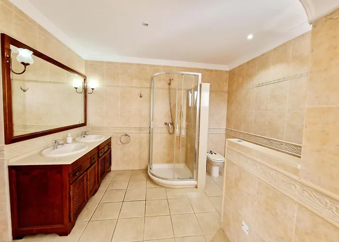 Prázdninový dům Marta Con Piscina Privada Climatizada *