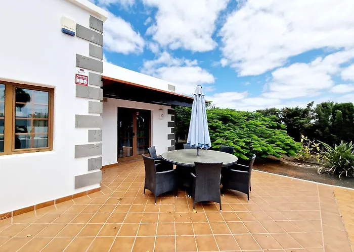 Semesterbostad Marta Con Piscina Privada Climatizada Playa Blanca (Lanzarote)